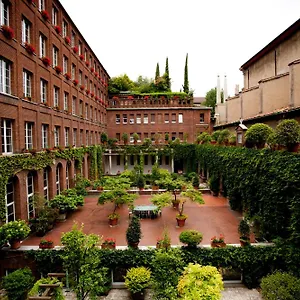 Hostel New Generation Center, Milan